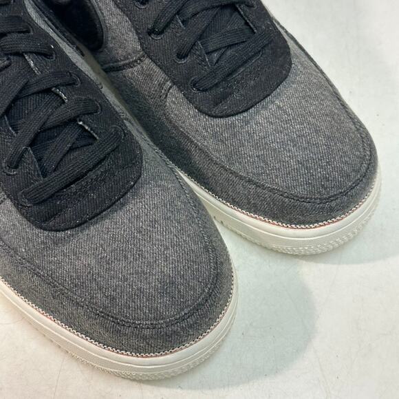 EUC Nike 3x1 x Air Force 1 \